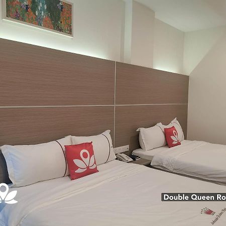 Zen Rooms Ambassador Residence Bintulu Bagian luar foto